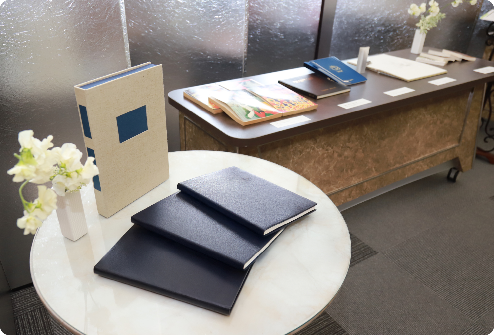 追悼品展示コーナー